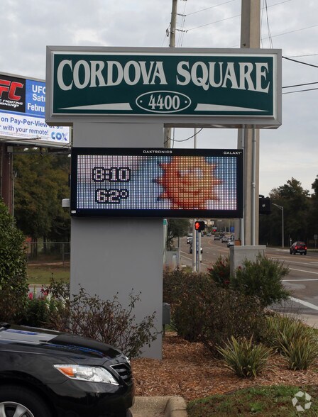 4400 Bayou Blvd, Pensacola, FL for lease - Building Photo - Image 2 of 8