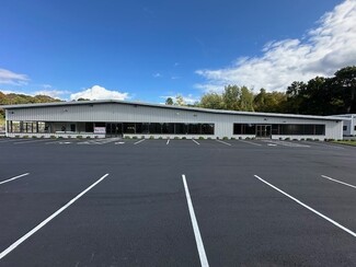 Plus de détails pour 230 Norwich Rd, Plainfield, CT - Industriel à vendre