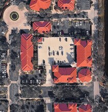 9015 Strada Stell Ct, Naples, FL - Aerial  map view
