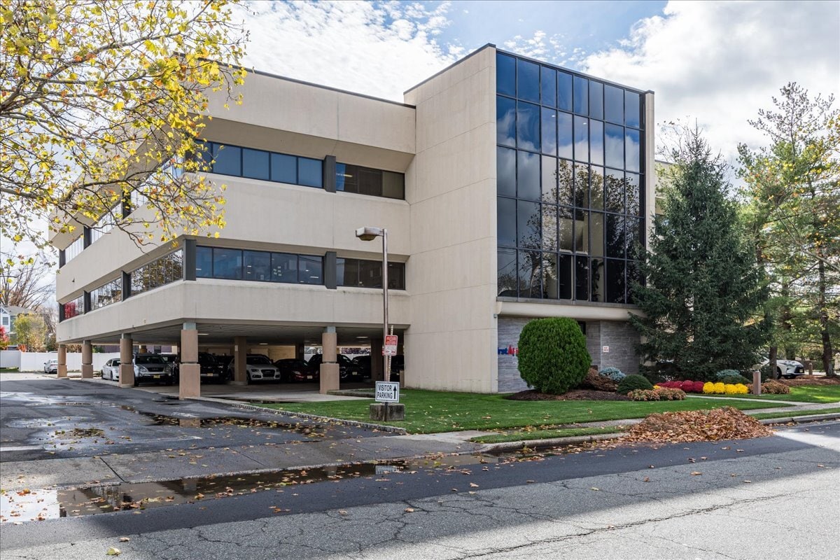20 Jackson Dr, Cranford, NJ for lease Building Photo- Image 1 of 16