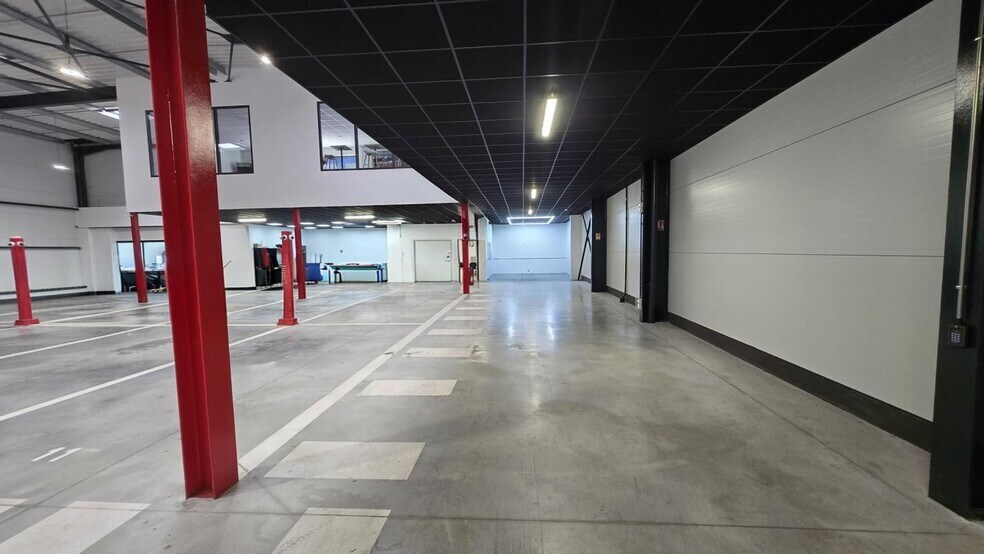 Flex in Signes for sale - Building Photo - Image 3 of 10