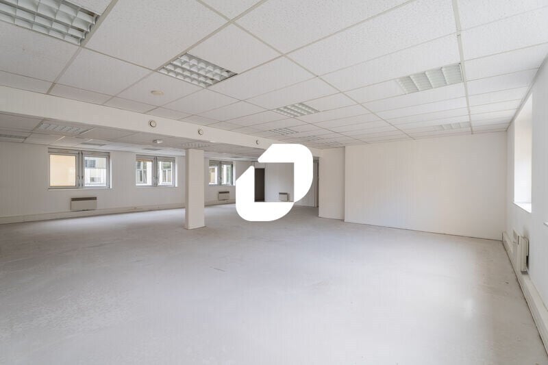 7 Rue Jean Mermoz, Versailles à louer - Photo intérieure - Image 3 de 15