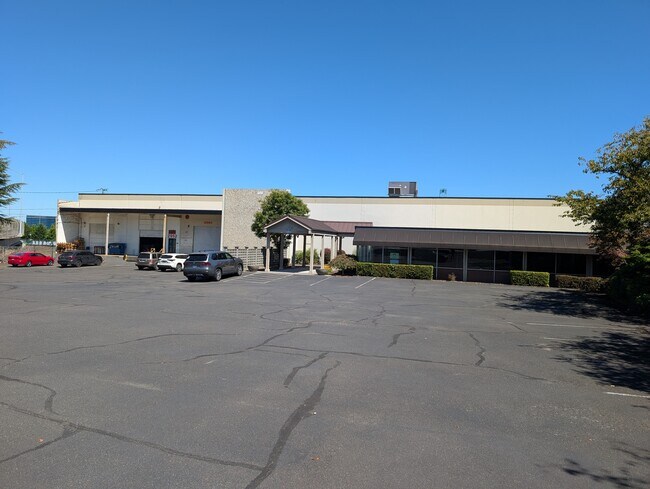 More details for 2950-2952 NW Yeon, Portland, OR - Industrial for Lease