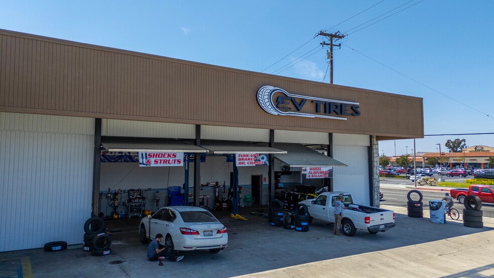 6962 Lincoln Ave, Buena Park, CA à vendre - Photo du bâtiment - Image 3 de 9