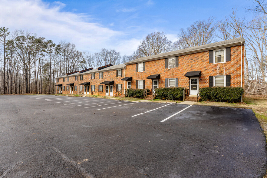 3600 Old Buckingham Rd, Powhatan, VA à vendre - Photo du bâtiment - Image 1 de 1