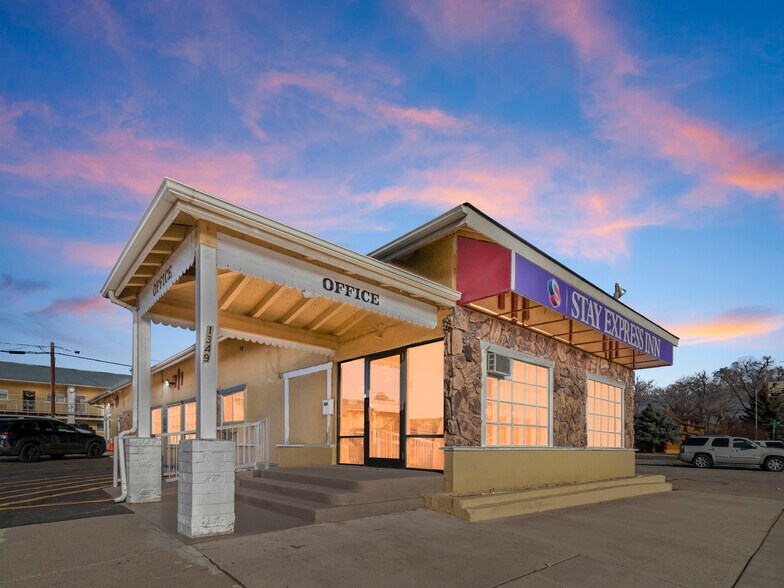 1349 Idaho St, Elko, NV à vendre - Photo du bâtiment - Image 3 de 17