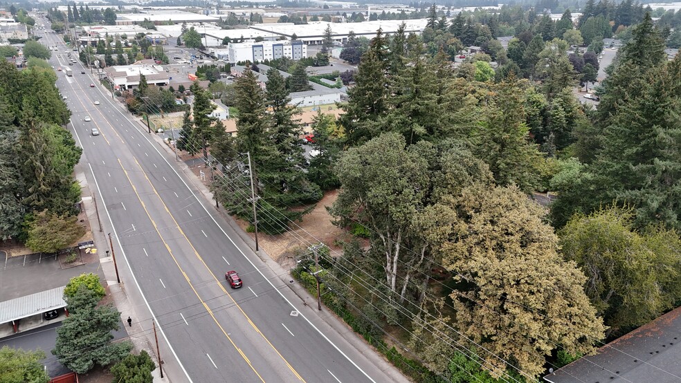 1104 NE 181st Ave, Portland, OR for sale - Aerial - Image 3 of 5