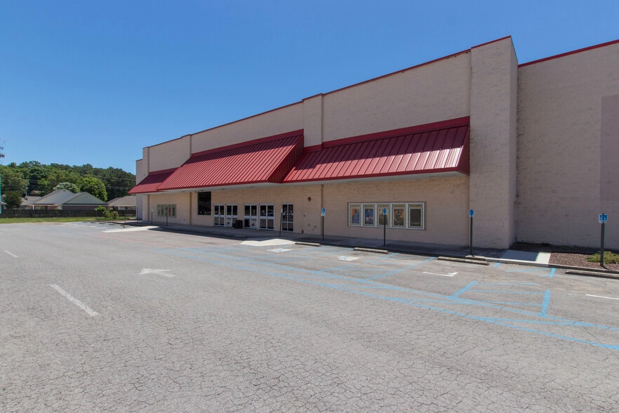 3519 S Broad St, Scottsboro, AL for sale - Building Photo - Image 2 of 19