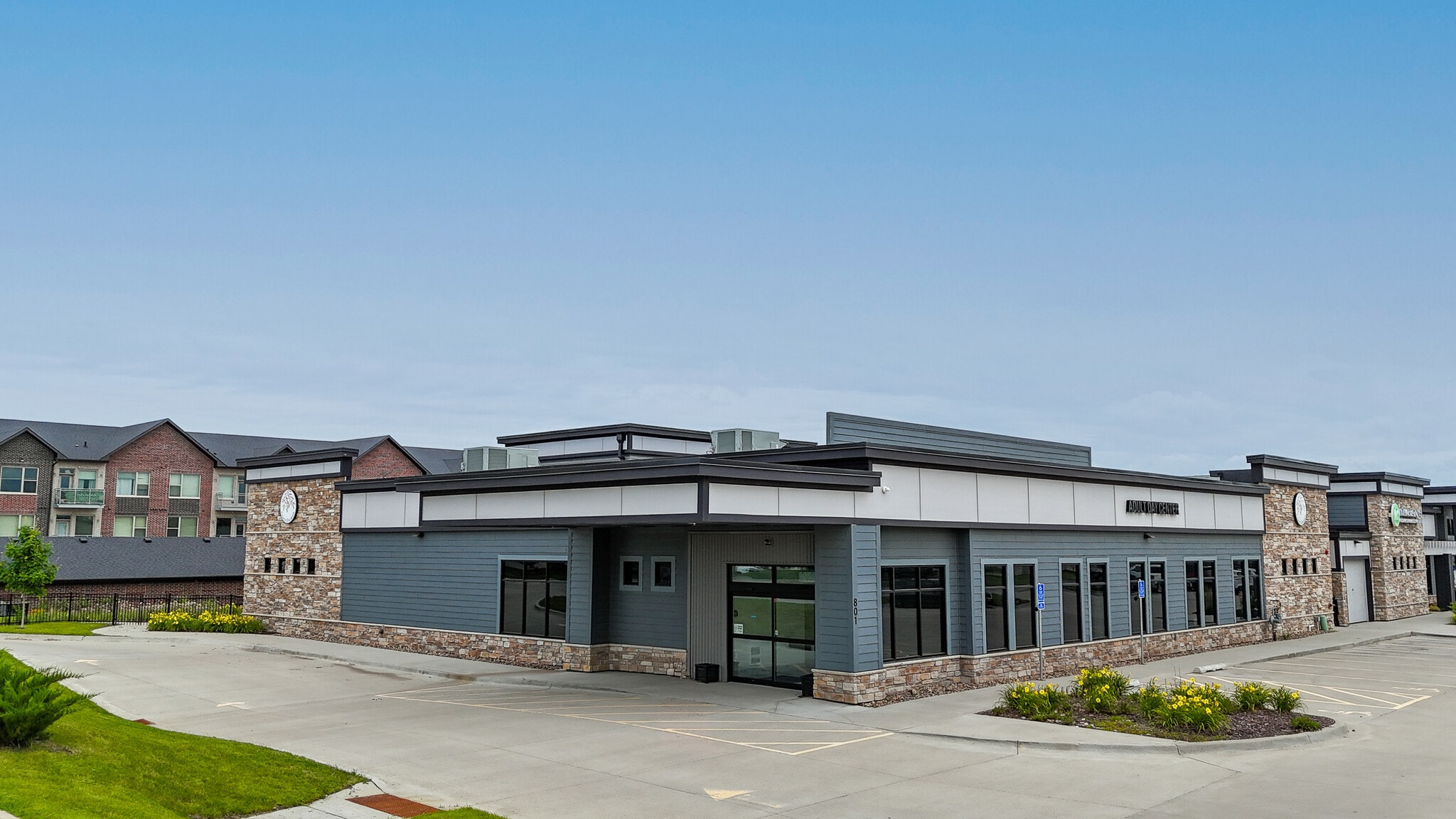801 NE Venture Dr, Waukee, IA for lease Building Photo- Image 1 of 15