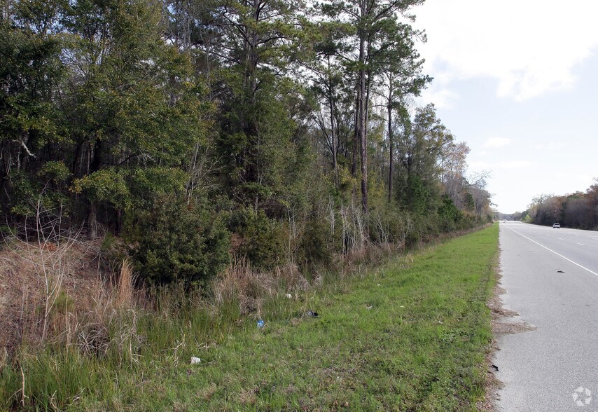708 Robert Smalls Pky, Beaufort, SC à vendre - Photo du bâtiment - Image 2 de 2
