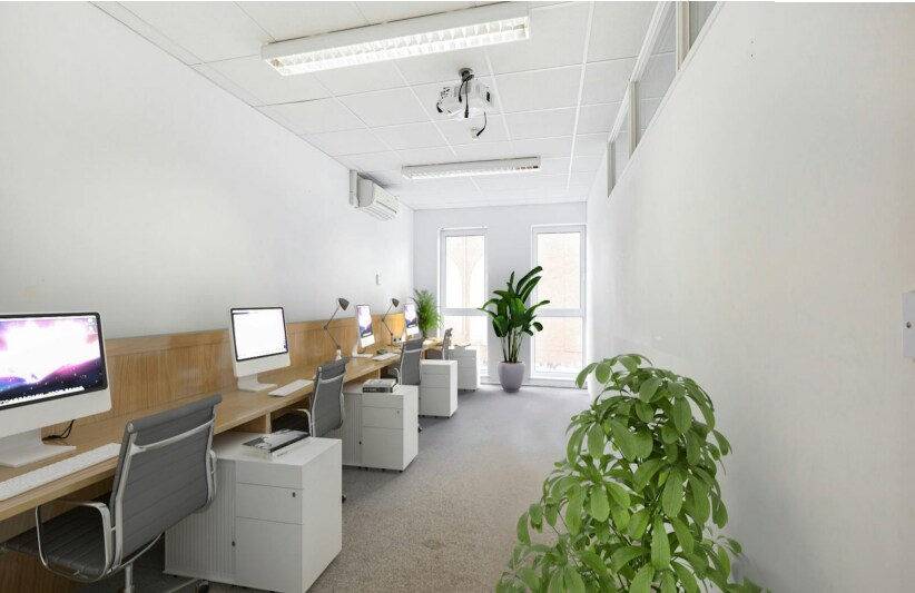 11-15 Ramsgate St, London, LND E8 2FD - Unit 5 -  - Interior Photo - Image 2 of 5