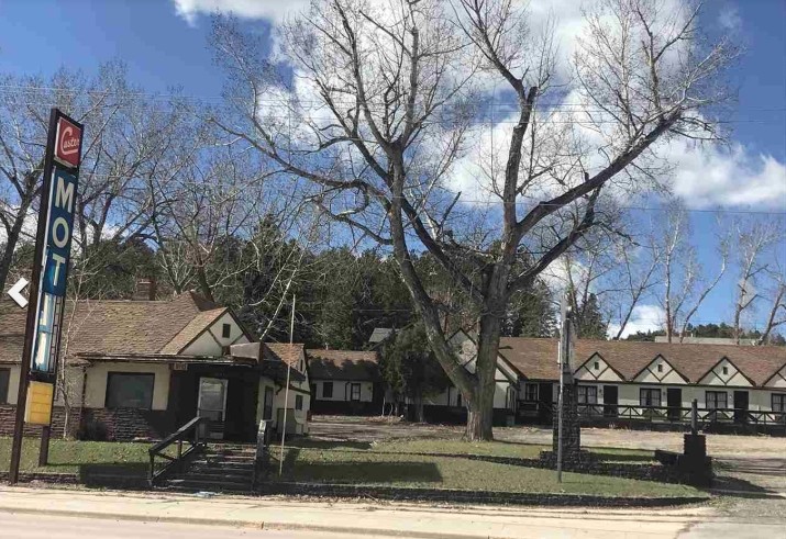 109 Mount Rushmore Rd, Custer, SD for sale - Primary Photo - Image 1 of 1