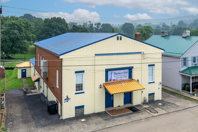 Plus de détails pour 13 Wharf St, Dunlevy, PA - Commerce de détail à vendre