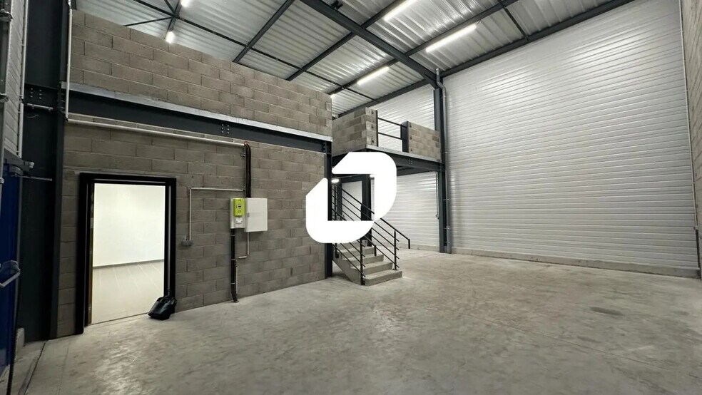 4 A Rue Denis Papin, Illkirch-Graffenstaden à louer - Photo du bâtiment - Image 2 de 22