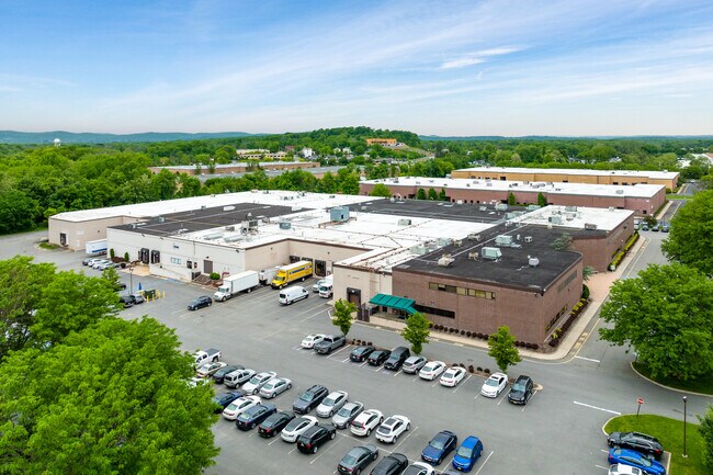 Plus de détails pour 21-25 Riverside Dr, Pine Brook, NJ - Local d'activités, Industriel à louer