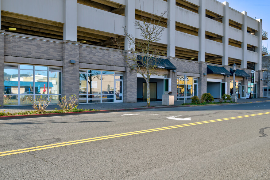 270 S Columbia St, Seaside, OR for lease - Building Photo - Image 3 of 33