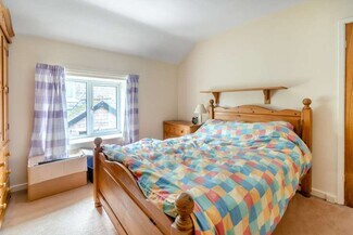 Plus de détails pour Hope Rd, Bamford - Sports et divertissement à vendre