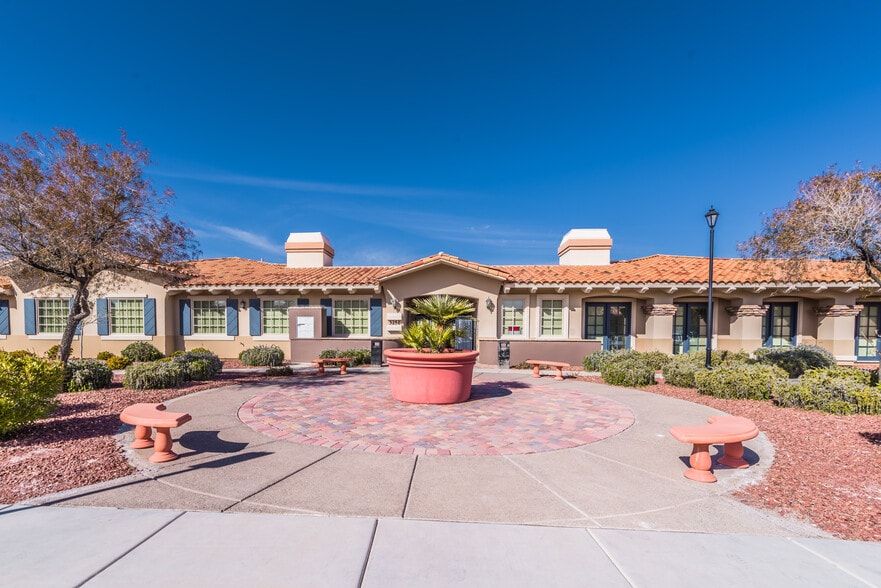 3251 E Warm Springs Rd, Las Vegas, NV for sale - Building Photo - Image 3 of 16