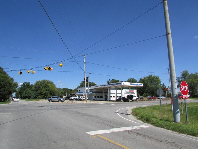 5982 W State Road 32, Anderson, IN for sale - Building Photo - Image 3 of 43