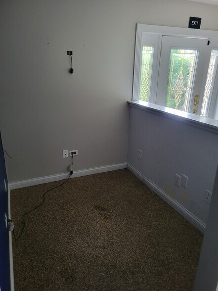 1241 Hill Rd, Pickerington, OH à louer - Photo intérieure - Image 2 de 23