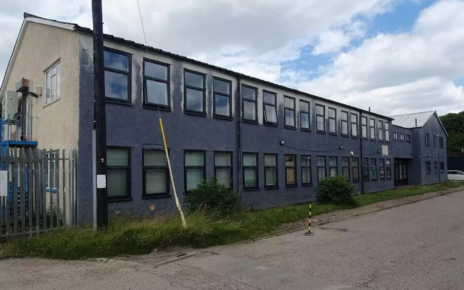 Leys Rd, Brierley Hill à vendre - Photo du bâtiment - Image 2 de 7