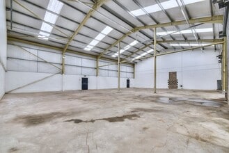Mackenzie St, Greenock for lease Interior Photo- Image 2 of 3