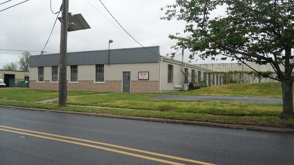 315 Market St, Palmyra, NJ à louer - Photo du bâtiment - Image 3 de 4