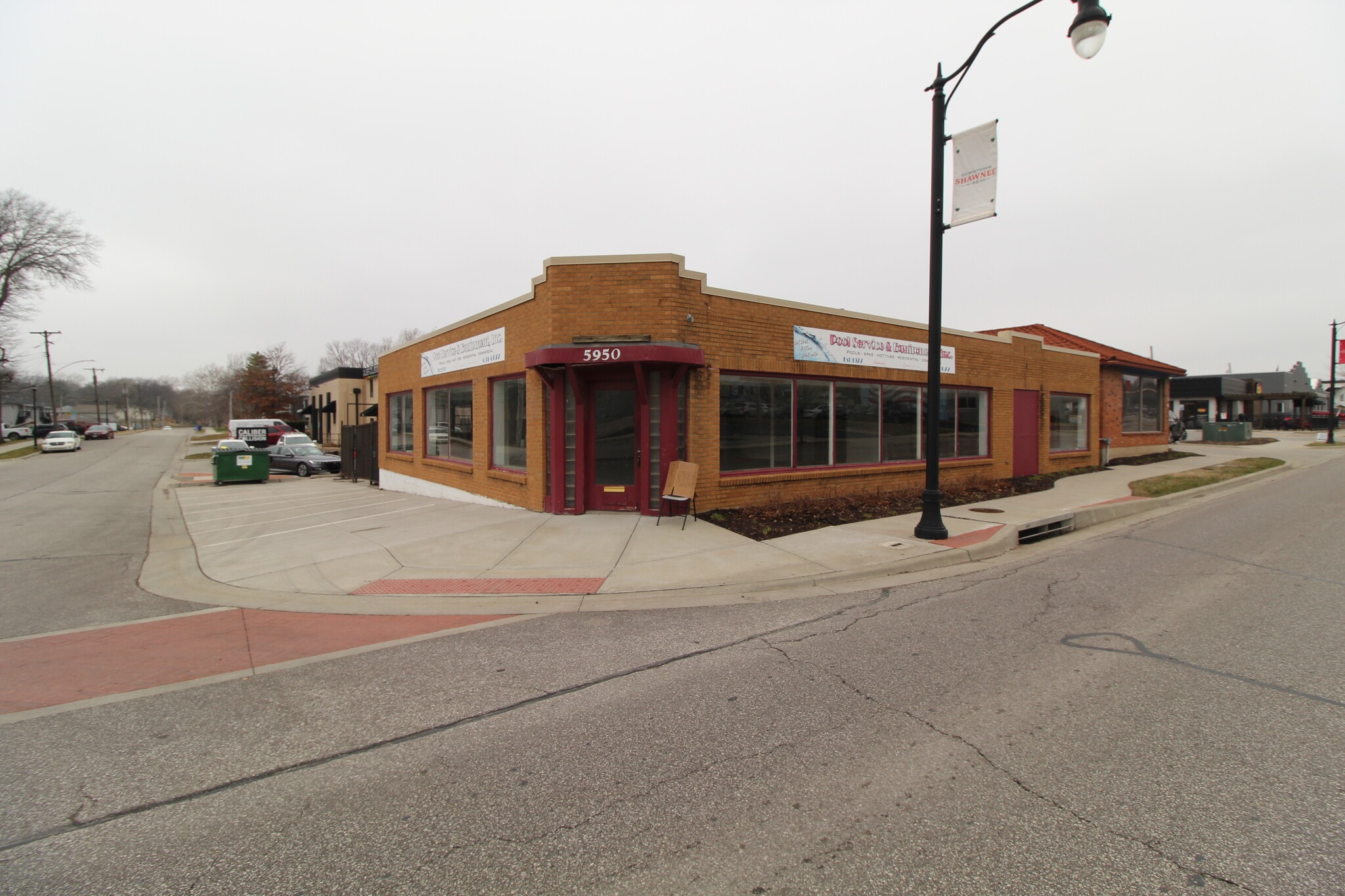 5950 Nieman Rd, Shawnee, KS for sale Primary Photo- Image 1 of 10