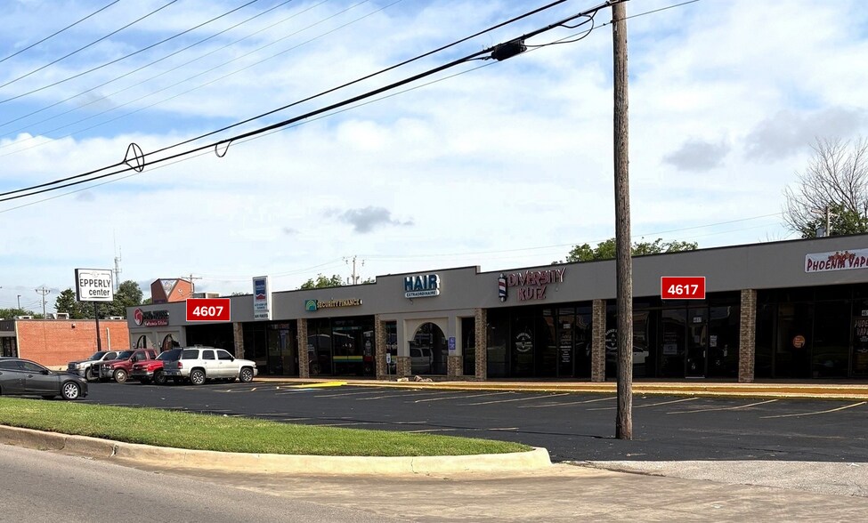 4605-4621 SE 29th St, Del City, OK à louer - Photo du bâtiment - Image 2 de 3