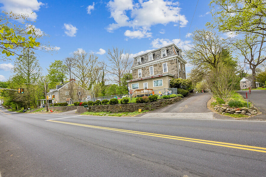 616 Meetinghouse Rd, Jenkintown, PA for sale - Building Photo - Image 3 of 23