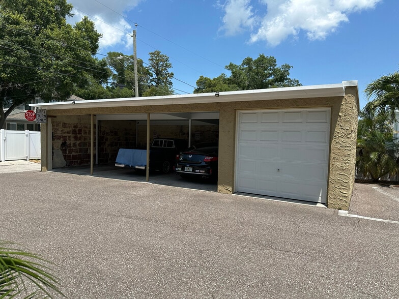 675 30th Ave N, Saint Petersburg, FL for sale - Building Photo - Image 3 of 10