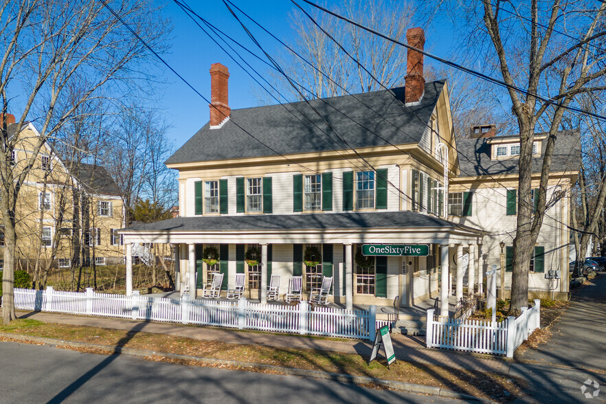 165 Park Row, Brunswick, ME à vendre - Photo principale - Image 1 de 1