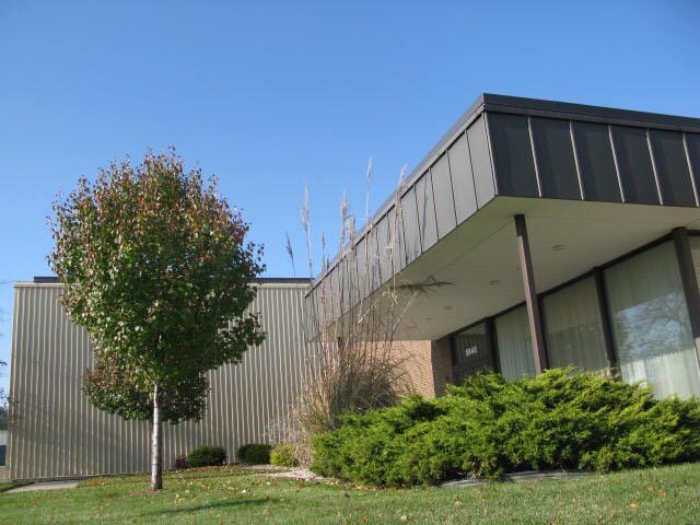 5840 Enterprise Dr, Lansing, MI à vendre Photo du bâtiment- Image 1 de 6
