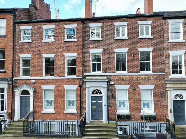 26-27 Park Sq W, Leeds for lease - Building Photo - Image 3 of 8