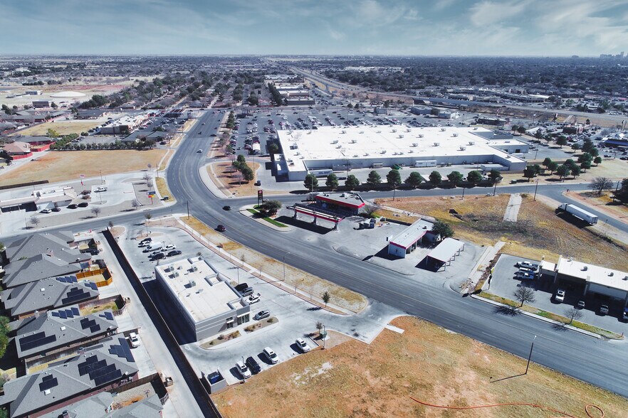 4700 Briarwood Ave, Midland, TX à louer - Photo du bâtiment - Image 2 de 4