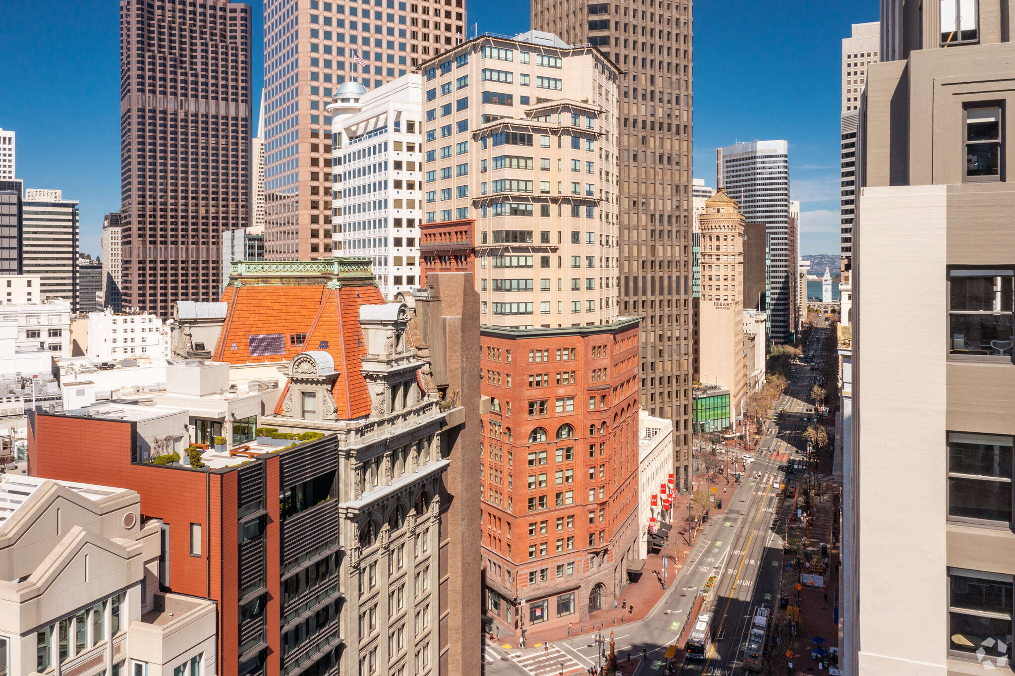 690 Market St, San Francisco, CA à louer Photo du b timent- Image 1 de 3