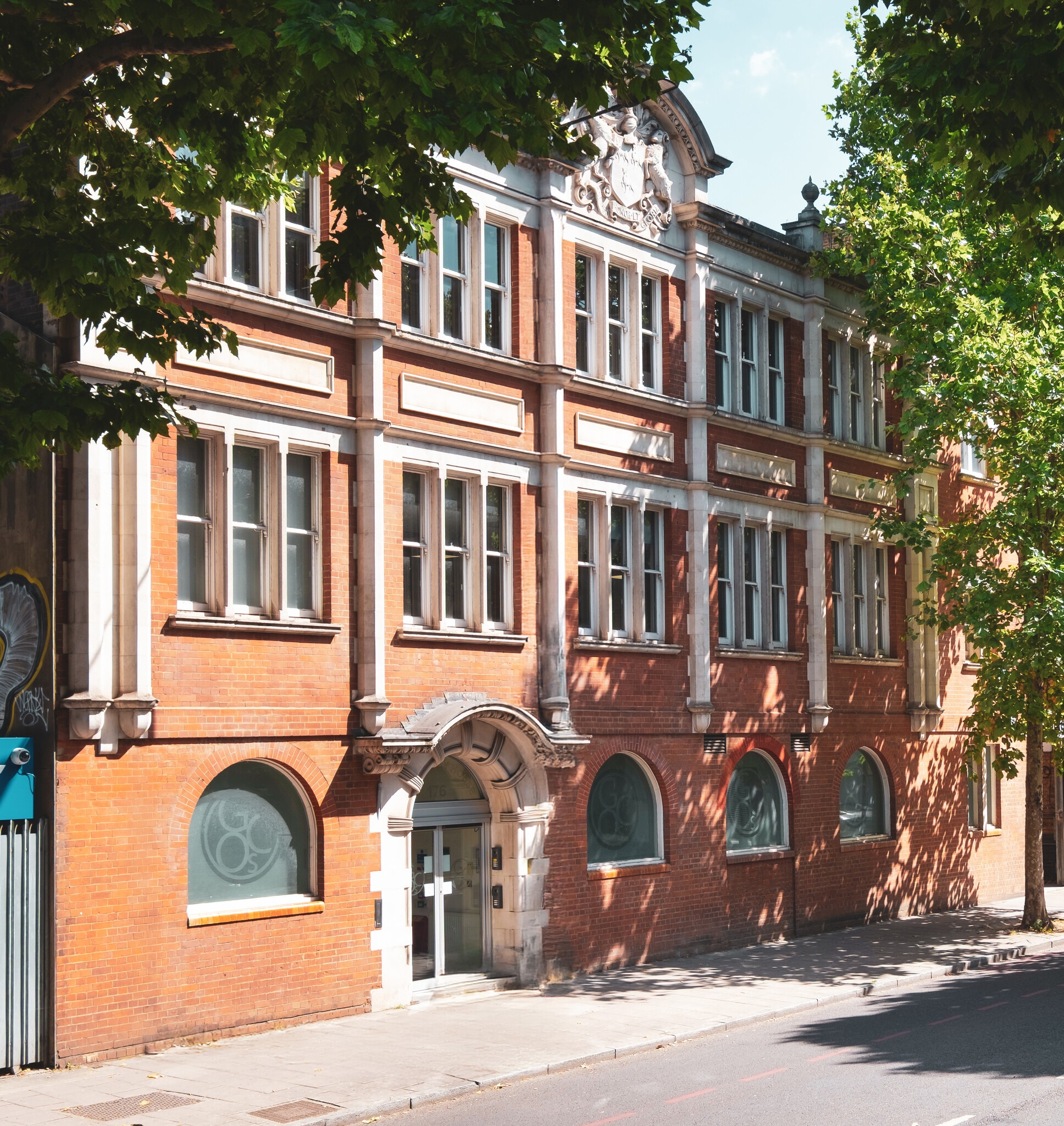 176 Tower Bridge Rd, London for sale Building Photo- Image 1 of 8