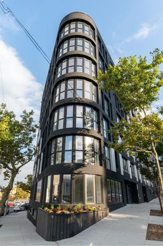 Plus de détails pour 160 Richmond Ter, Staten Island, NY - Commerce de détail à louer