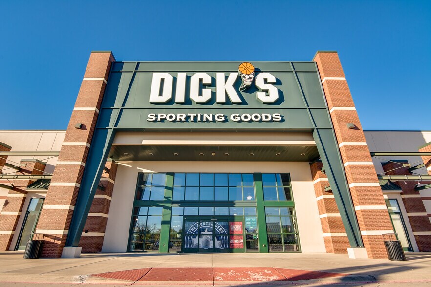 305 W FM 1382, Cedar Hill, TX à louer - Photo du bâtiment - Image 3 de 13