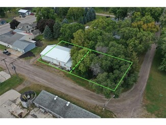 Plus de détails pour 14 Railroad Ave N, Blomkest, MN - Industriel à vendre