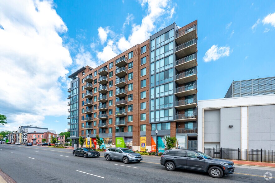 50 Florida Ave NE, Washington, DC à vendre - Photo du bâtiment - Image 2 de 5