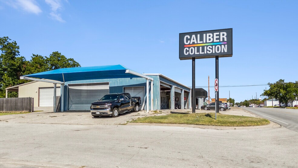 2610 W Avenue M, Temple, TX à vendre - Photo principale - Image 2 de 4