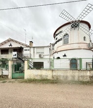 Commerce de détail dans Estremera, Madrid à louer Photo intérieure- Image 1 de 19