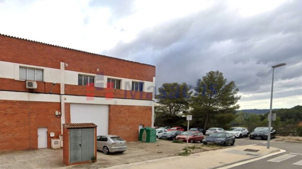 Sant Esteve Sesrovires portfolio of 2 properties for sale on LoopNet.ca - Construction Photo - Image 3 of 6