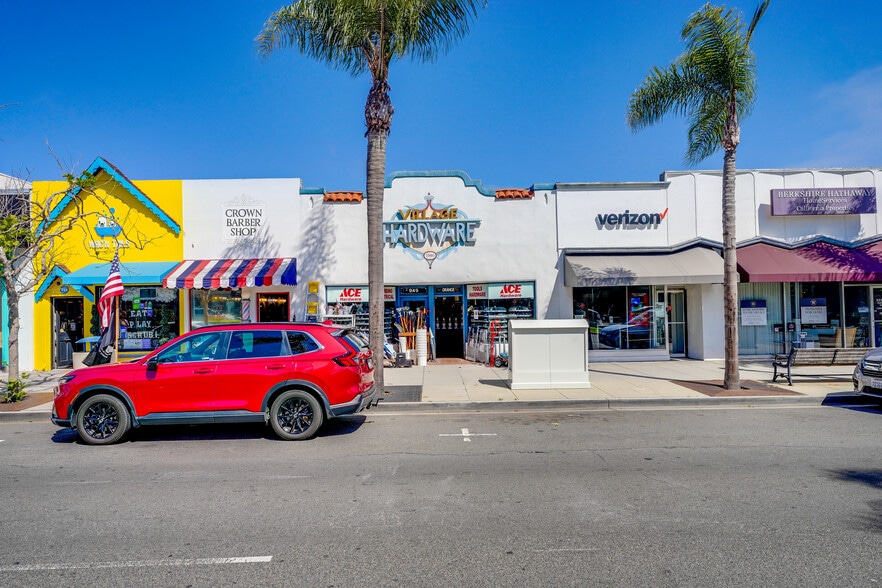 949-951 Orange Ave, Coronado, CA à louer - Photo du bâtiment - Image 3 de 10