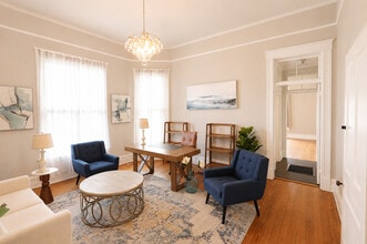 700 W Garden St, Pensacola, FL for lease Interior Photo- Image 2 of 2
