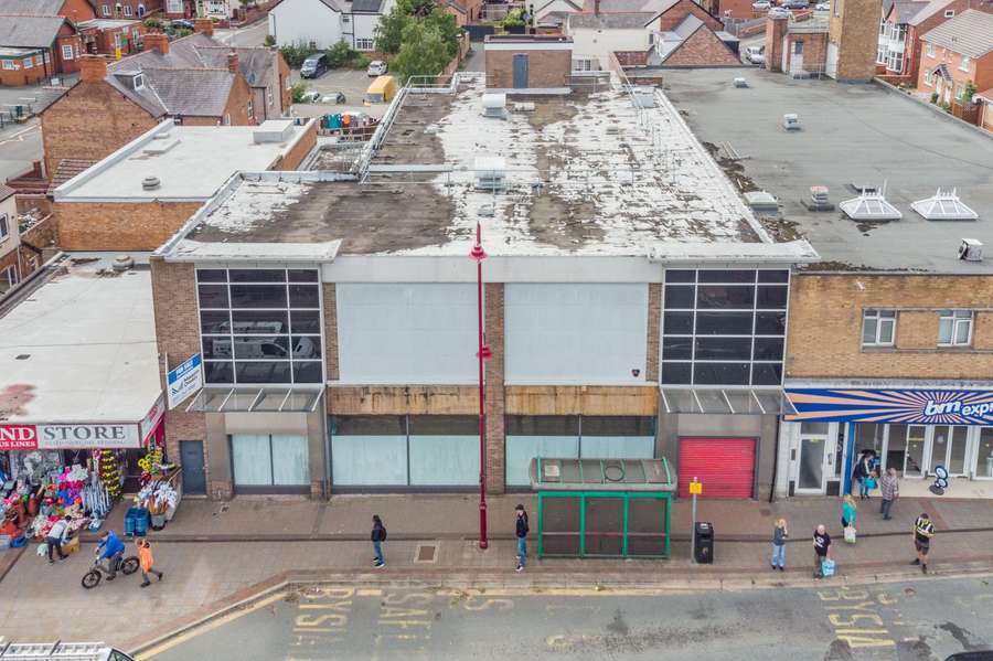 51-53 Chester Rd W, Deeside à vendre Photo du bâtiment- Image 1 de 5