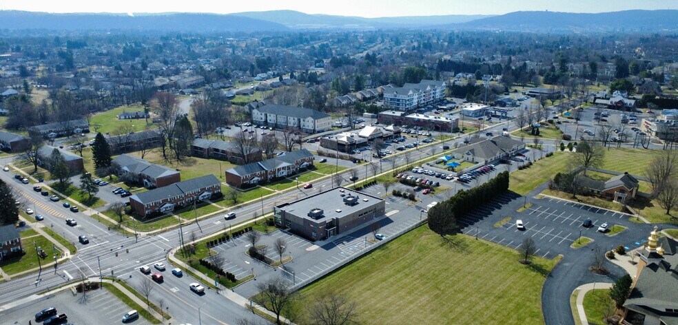 3008-3022 Linden St, Bethlehem, PA à louer - Photo du bâtiment - Image 2 de 4