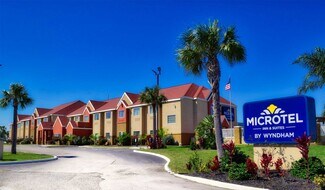 Plus de détails pour 355 E Goodnight Ave, Aransas Pass, TX - Services hôteliers à vendre