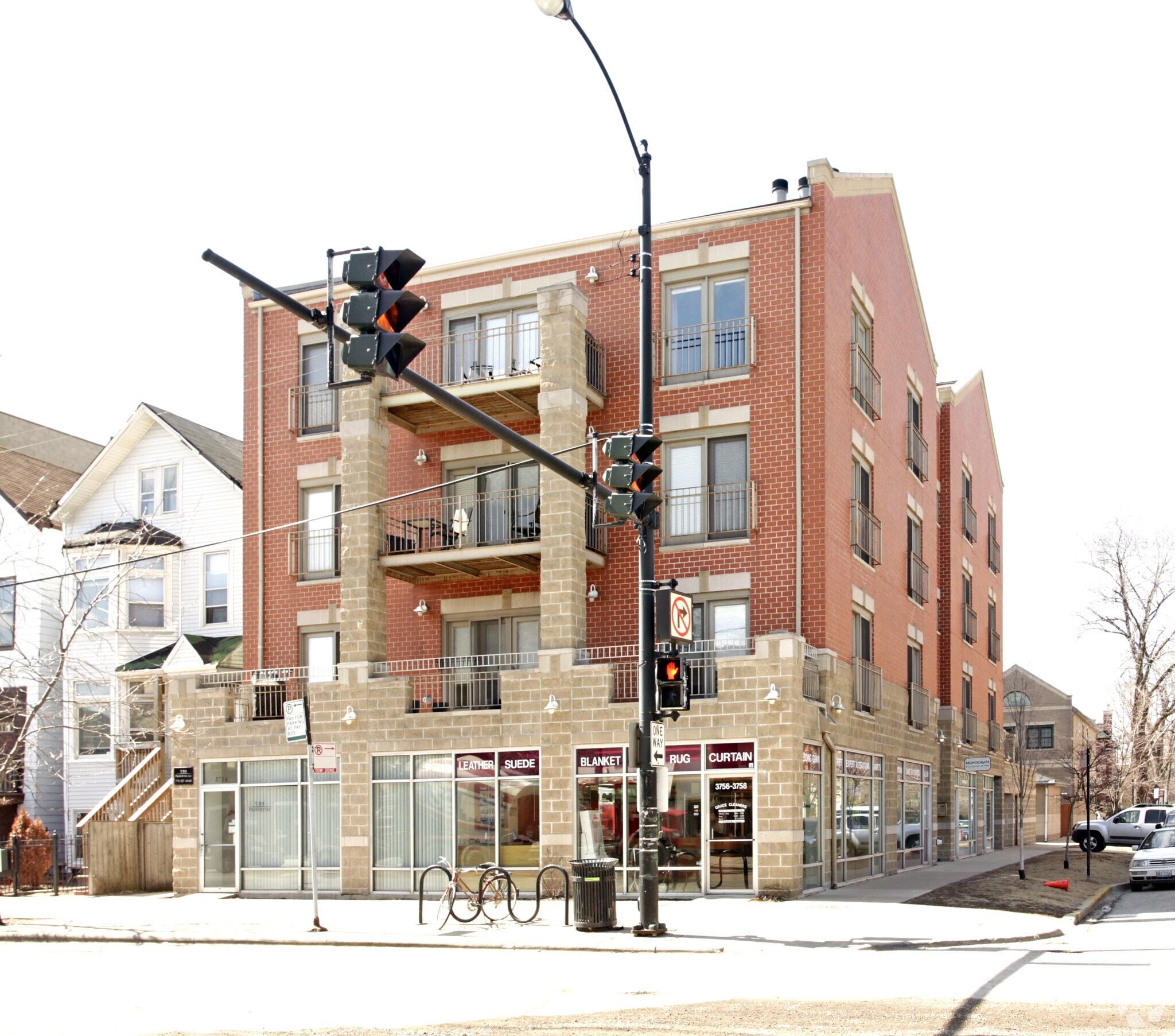1411 W Grace St, Chicago, IL à louer Photo du bâtiment- Image 1 de 10